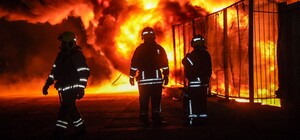 Масований дроновий обстріл Одеси: під ударом опинилася портова інфраструктура (оновлено)