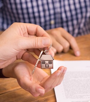 Как правильно заключить договор аренды в 2026 году: что прописать, чтобы не остаться без жилья или испорченного имущества