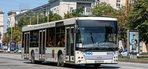 В Запорожье на поминальные дни увеличили транспорт: как будут курсировать автобусы, трамваи и троллейбусы