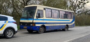 Под Харьковом рейсовый автобус насмерть сбил человека