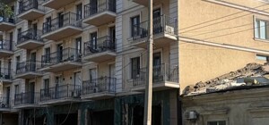 Уранці РФ атакувала багатоповерхівку в Одесі та АЗС в області: є жертви та постраждалі (оновлено)