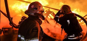 Россия ударила по торговому центру в Харькове