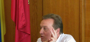 Главе Ленинского района приятно ездить по плотине