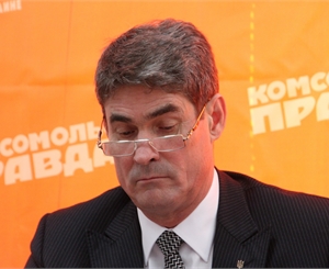 Борис Петров считает, что формировать бюджет должны территории. Фото Vgorode.ua.