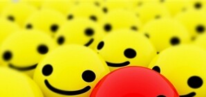 Городской этикет: в Днепропетровске не курят возле детей, стоят в маршрутках и пропускают без очереди стариков