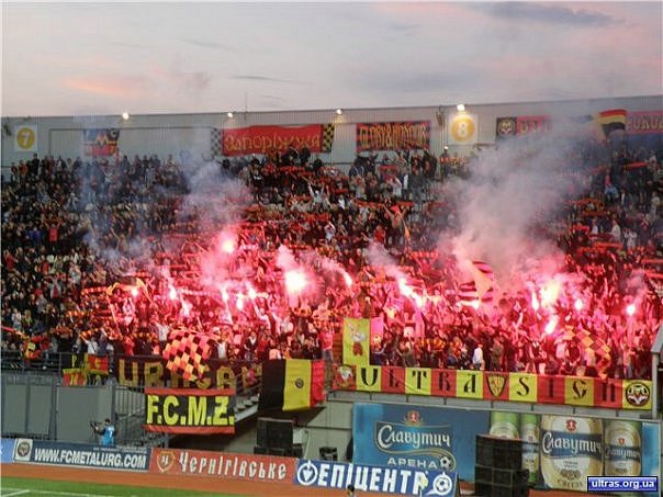 Футбольные хулиганы - это организованное движение. Фото ultras.org.ua.