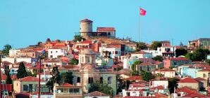 Около 200 луганских студентов стажируются в сфере туризма за границей