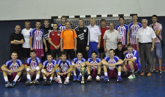 Запорожцы завоевали золото. Фото handball.motorsich.com