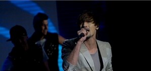 В самолете после Крым Мьюзик Фест Фриске прижималась к Билану, а он мечтал выпить водки