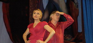 В Днепропетровске Горянский остался без трусов, а Сумская – без туфлей