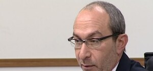 Завтра Кернес накормит и научит играть в боулинг детей-сирот