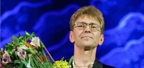 Запорожский исполнитель знает украинский язык лучше всех в мире