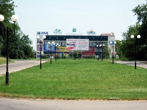 Запорожский аэропорт приходит в упадок. Фото aviakvitok.com