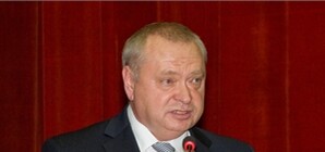 Запорожский губернатор отказывается следовать тенденциям моды