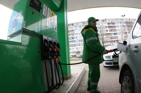 Цены на бензин уже стали "традиционными". Фото segodnya.ua