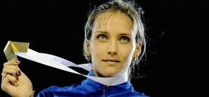 Донецкая прыгунья, силач и вратарь 