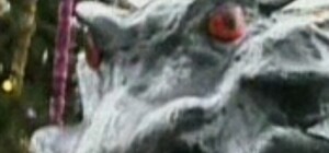 В одесском парке поселился огромный стальной дракон