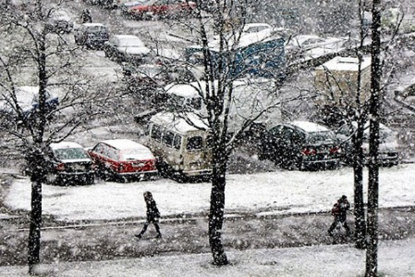 В Украину идут снегопады. Фото tsn.ua