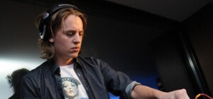 На закрытой вечеринке в Одессе зажигал сын президента Франции