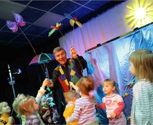 Детский театр.Фото с сайта 125830.ru.all.biz.