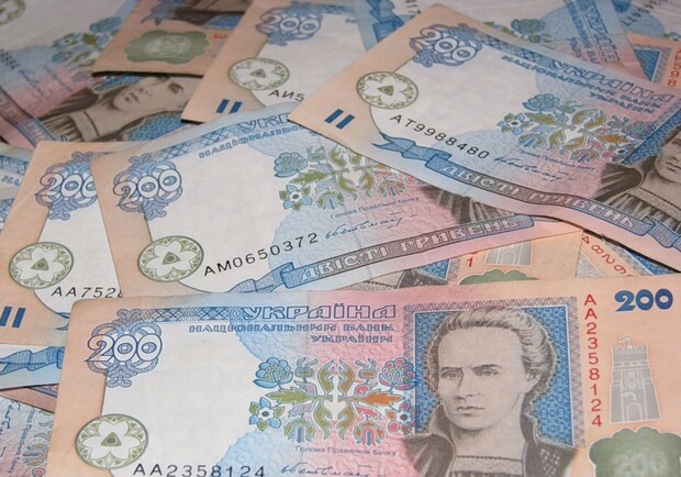 Власти потратят на рекламу самих же себя около 100 тысяч гривен. Фото - tvoe-slovo.lutsk.ua