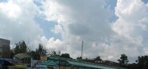 Торговцам, которых выгнали с Привокзальной площади, дадут по куску земли в Донецке