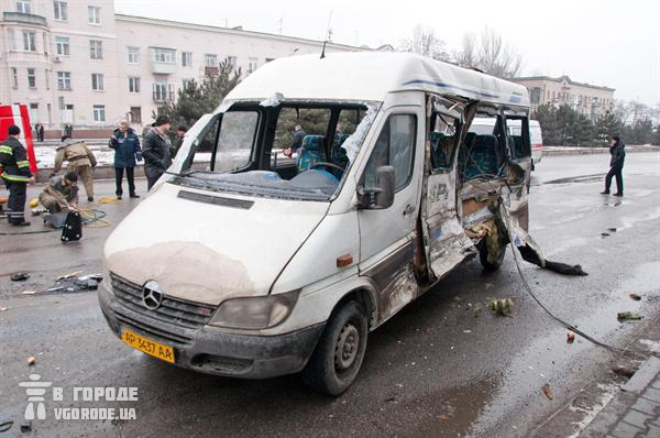 После вчерашней трагедии, произошедшей на проспекте Металлургов, управленцы и гаишники обеспокоились безопасностью пассажирских перевозок.