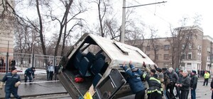 Итоги недели: пожар в университете, страх и ужас на проспекте Металлургов и новая должность Кальцева