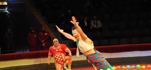 Интерцирк-2012: cемь потрясающих клоунов и свиной футбол