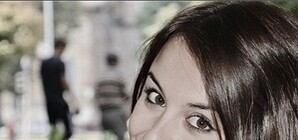 Для полного выздоровления Даше Замаровой, которую автомобиль прижал к киоску, нужно два года