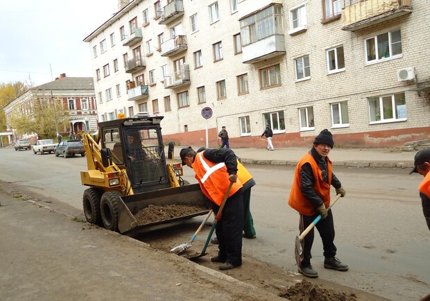 В Запорожье обсуждают возможность ремонта дорог жидким стеклом. Фото thenewlife.ru