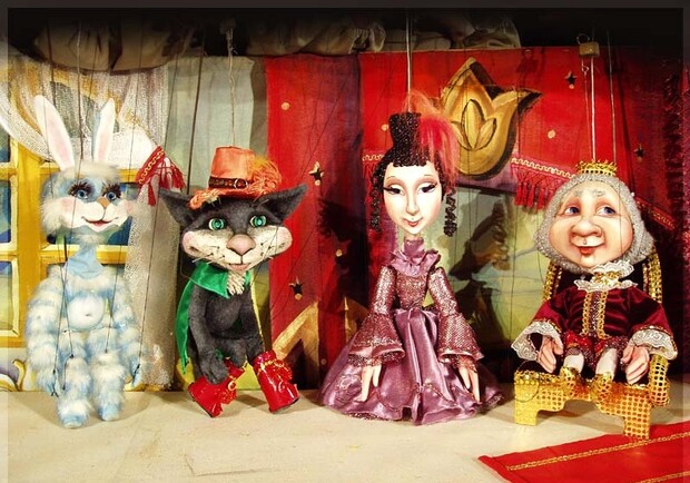 Кукольный театр. Фото с сайта 16.unise.ru 