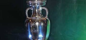 Запорожцы смогут полюбоваться на кубок Евро-2012