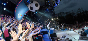 Как Руслана учила донетчан болеть 