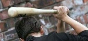 Двое парней забили до смерти мужчину в собственном кафе