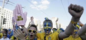 Киев в день матча: как будет ходить метро, и где посмотреть игру