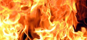 В Луганске из-за пожара остались без крыши над головой бабушка и четверо ее внуков