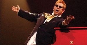 Сегодня в Киеве выступят легендарные британцы: Элтон Джон и группа 