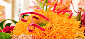 Цветы на 1 сентября: мелкие букетики за 50 гривен и большие за 340 