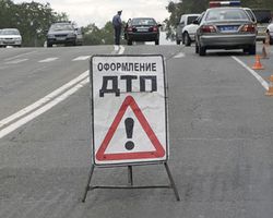 Новость - События - ДТП под Запорожьем: грузовик столкнулся с "Мерседесом"