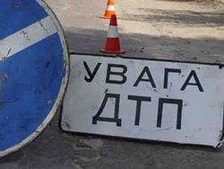 Новость - События - Ужас: на запорожской трассе легковушка "впечаталась" в грузовик