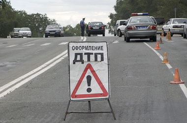 Новость - События - В Ленинском районе лихач на автомобиле сбил парня и девушку