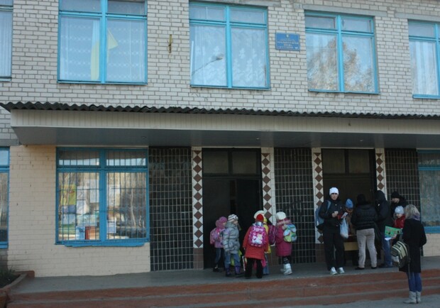 Новость - События - Фото с места взрыва в запорожской школе