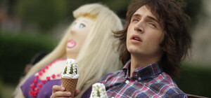 Валентин Стрыкало ездит отдыхать в Севастополь, но чем занимается там с другом, рассказывать не хочет