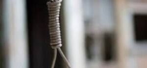 Крымчанин пошел делать девушке предложение, но вместо этого повесился у ее ворот