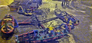 Карусели возле луганской елки загорелись из-за окурка