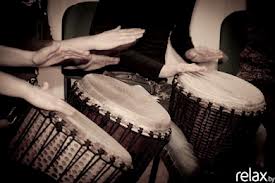 В Луганске уличных этномузыкантов выгнали из перехода