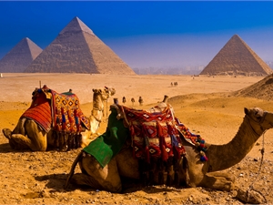 От посещения пирамид туристам советуют воздержаться. Фото: с сайта artleo.com