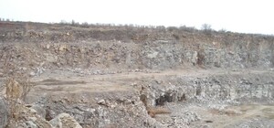 В карьере глубиной 25 метров нашли труп мужчины