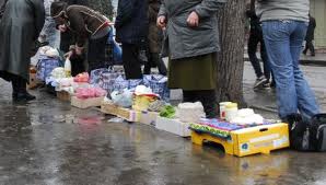 Новость - Досуг и еда - Запорожцев продолжают травить на стихийных рынках